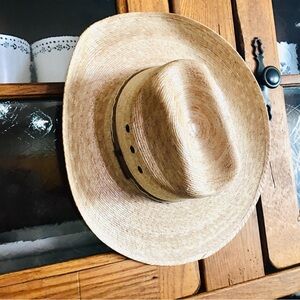 Atwood Hereford low crown western long oval Cowgirl cowboy straw hat